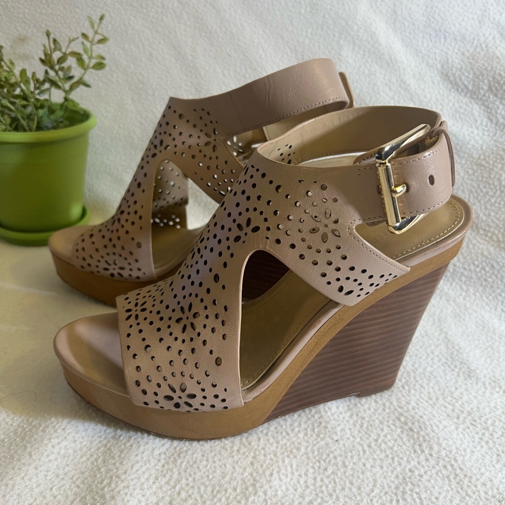 Michael Kors Cream and Brown Wedges with Intricate Cutout Design